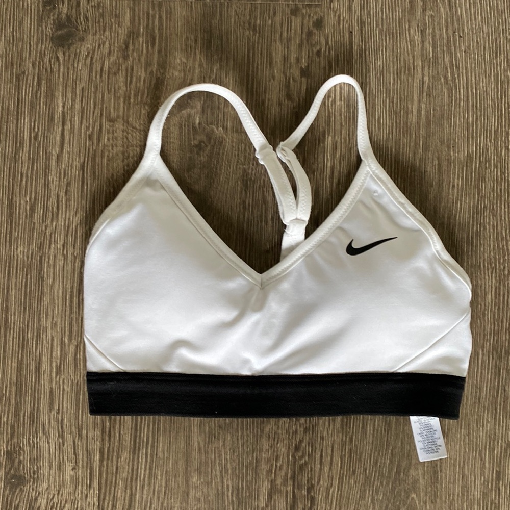 Nike Women’s White Sports Bra